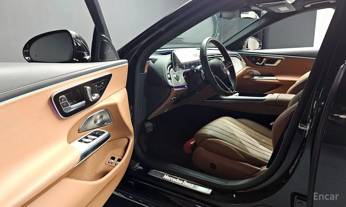 Фото 12 - Mercedes-Benz E-Class