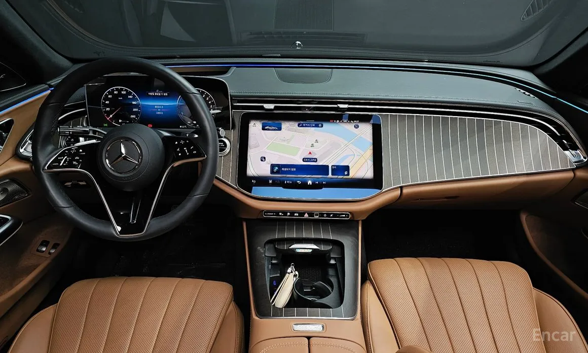 Фото 7 - Mercedes-Benz E-Class