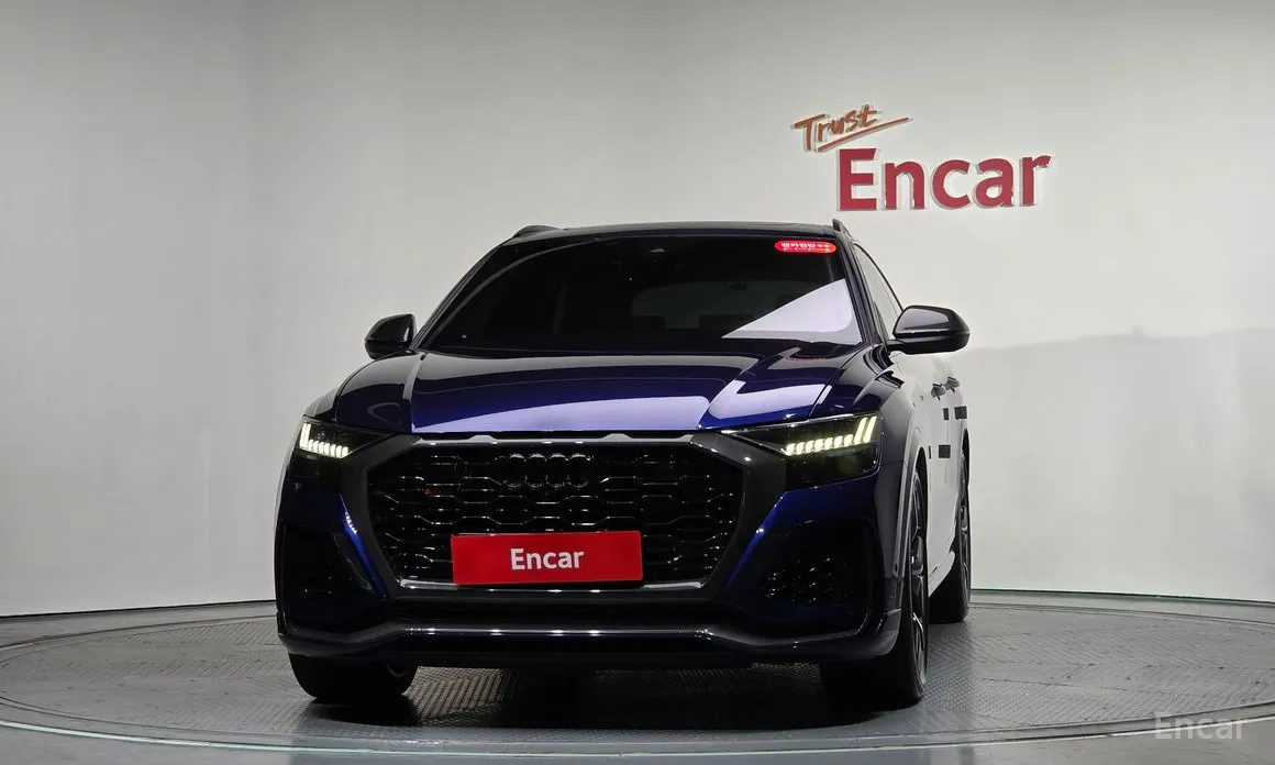 Фото 3 - Audi RS Q8