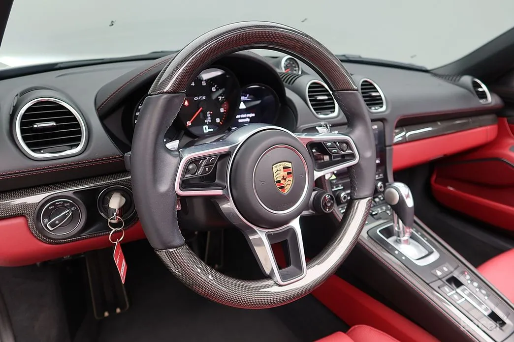 Фото 7 - Porsche 718