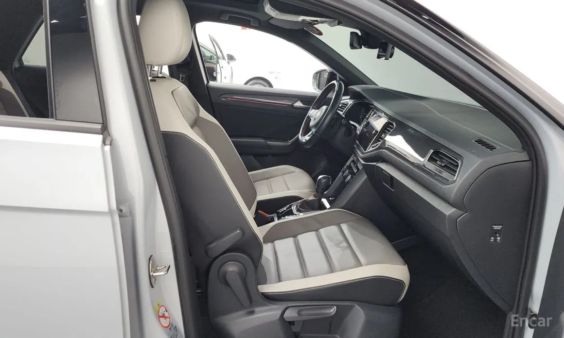 Фото 11 - Volkswagen T-Roc