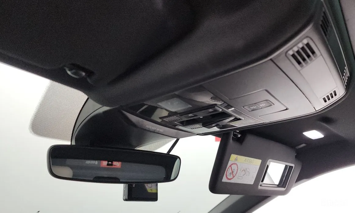 Фото 18 - Volkswagen T-Roc