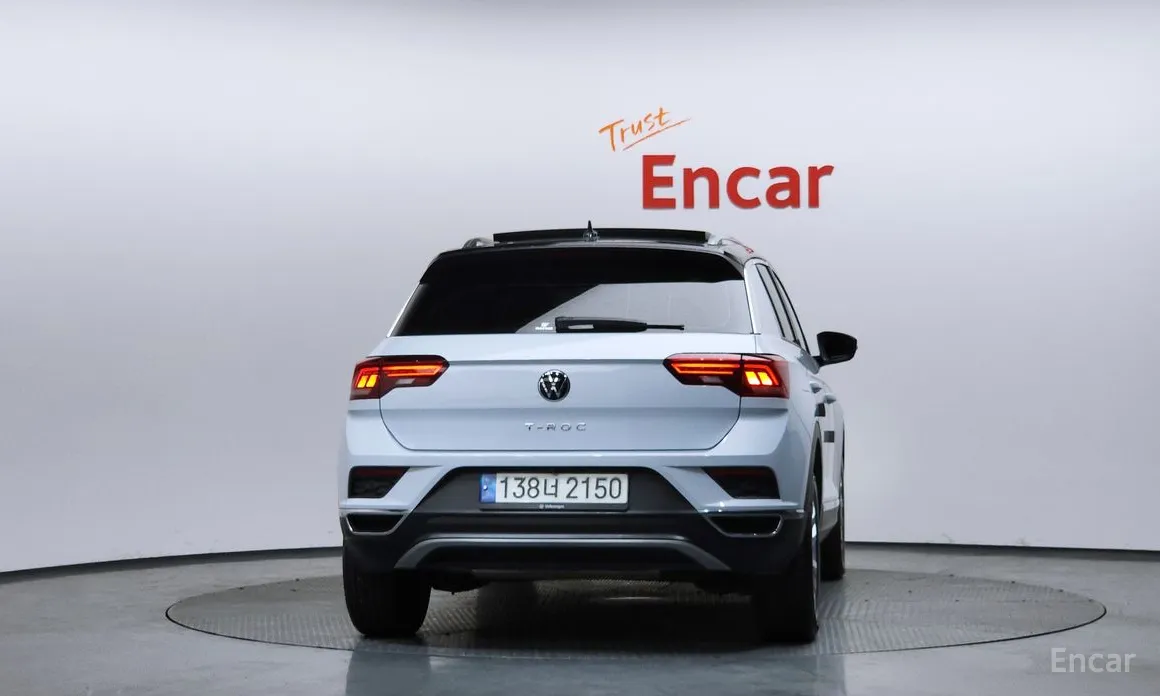 Фото 4 - Volkswagen T-Roc