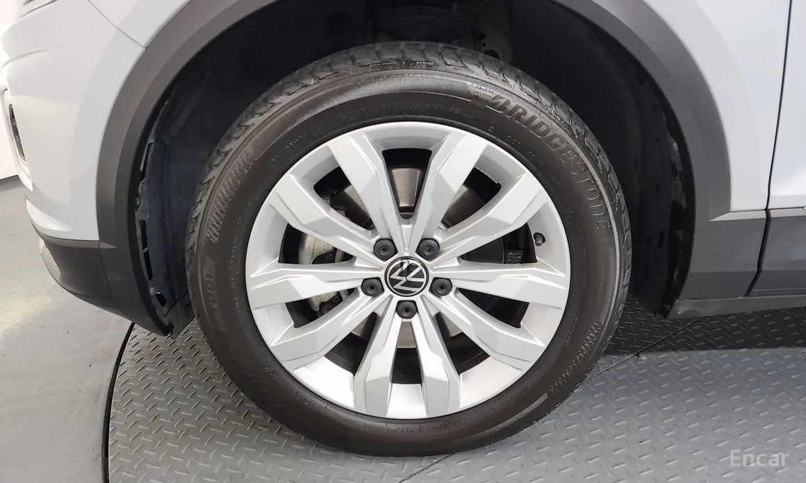 Фото 5 - Volkswagen T-Roc