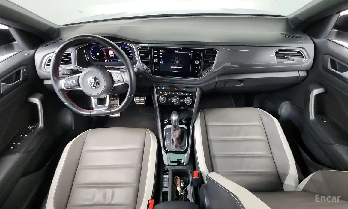 Фото 7 - Volkswagen T-Roc