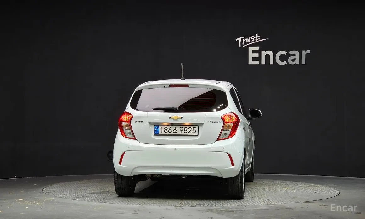 Фото 4 - Chevrolet Spark