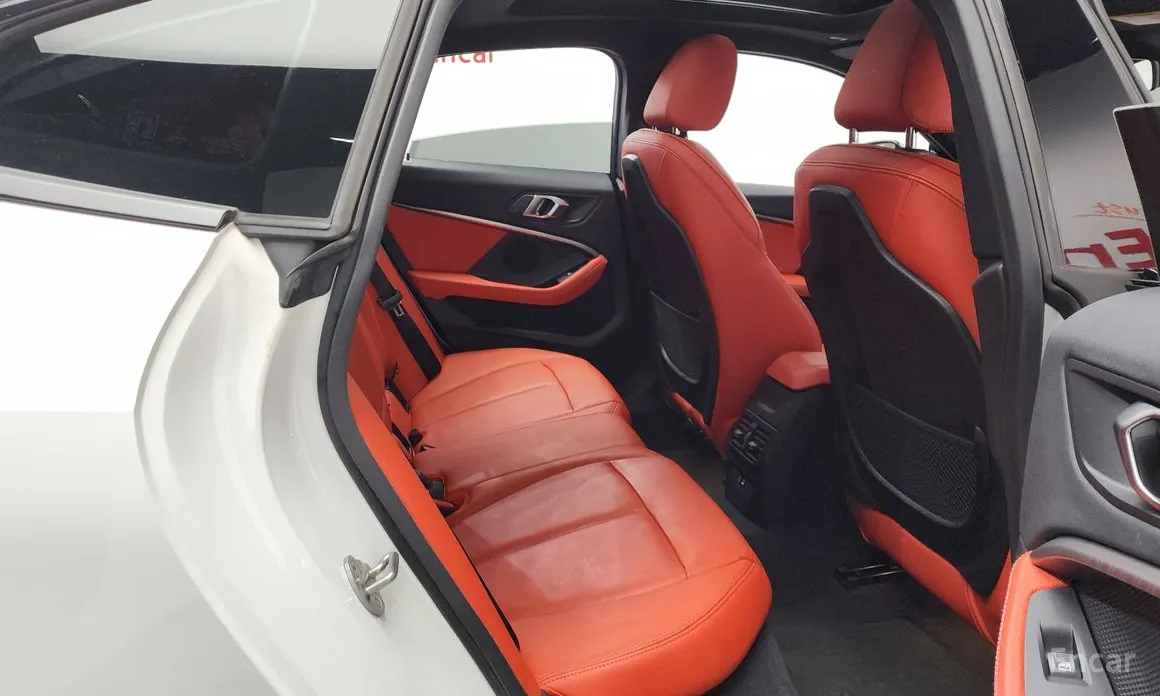 Фото 12 - BMW 2 Series