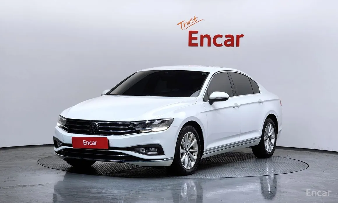 Фото 1 - Volkswagen Passat