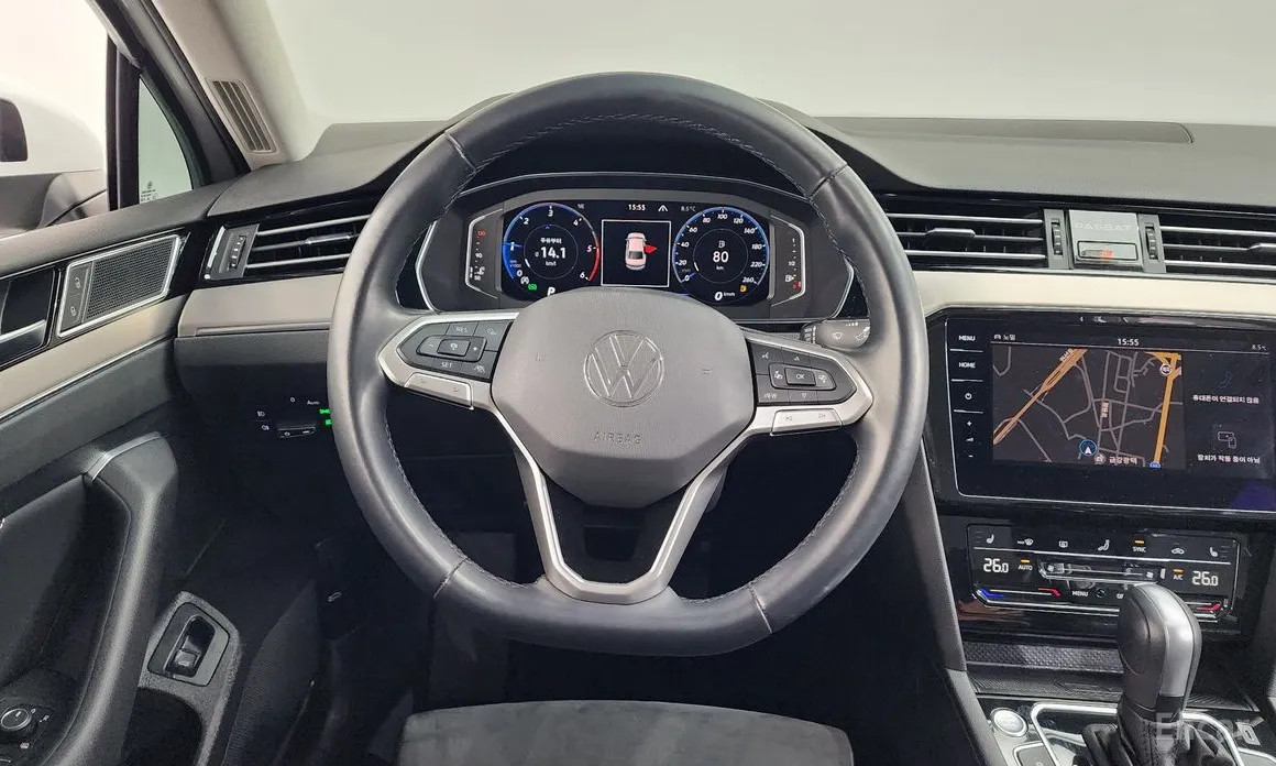 Фото 13 - Volkswagen Passat