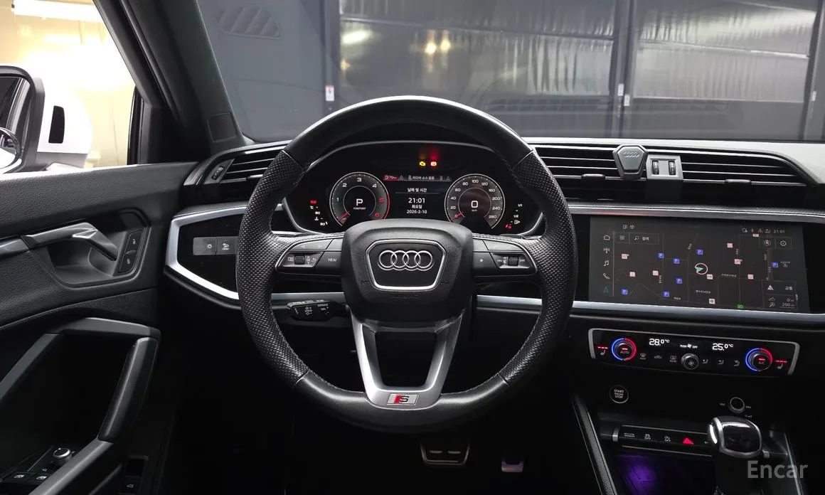 Фото 13 - Audi Q3