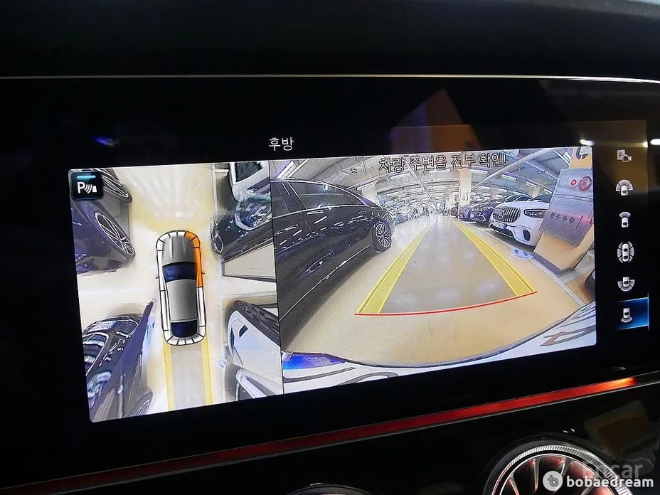 Фото 10 - Mercedes-Benz AMG GT