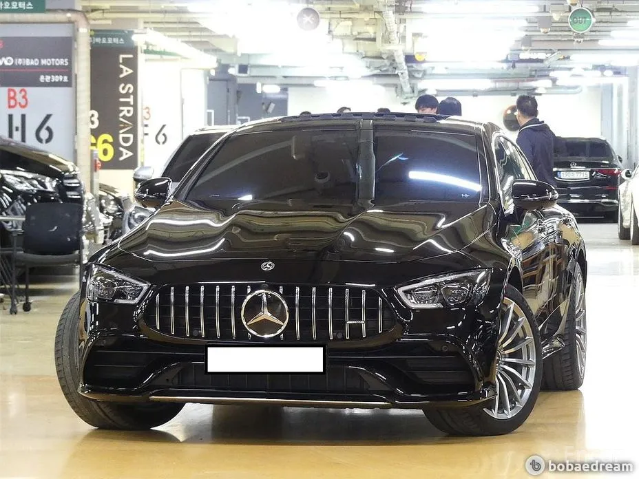 Фото 2 - Mercedes-Benz AMG GT