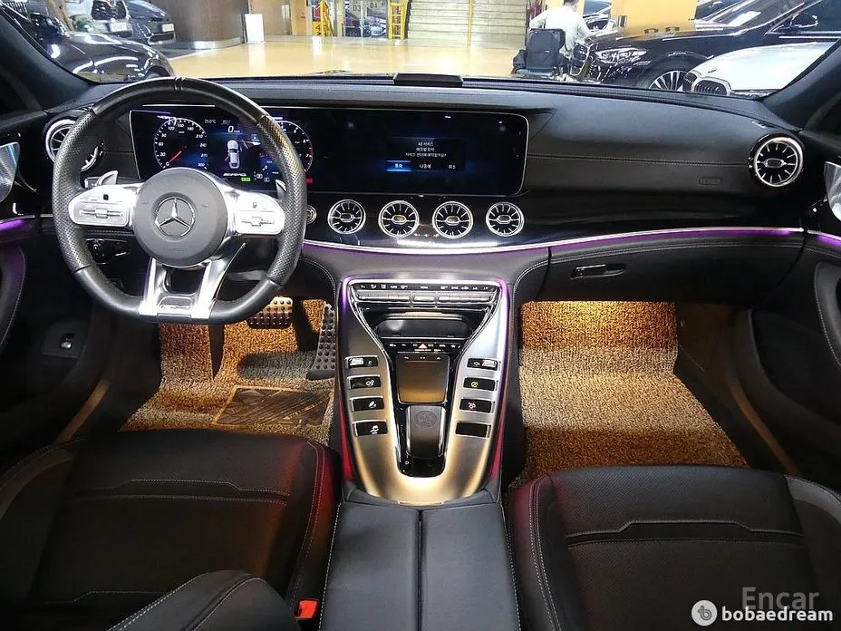 Фото 4 - Mercedes-Benz AMG GT