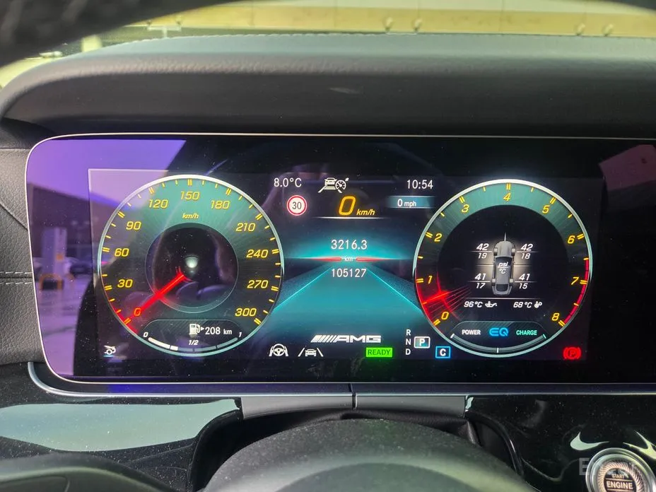 Фото 5 - Mercedes-Benz AMG GT