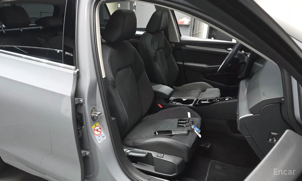 Фото 12 - Volkswagen Golf