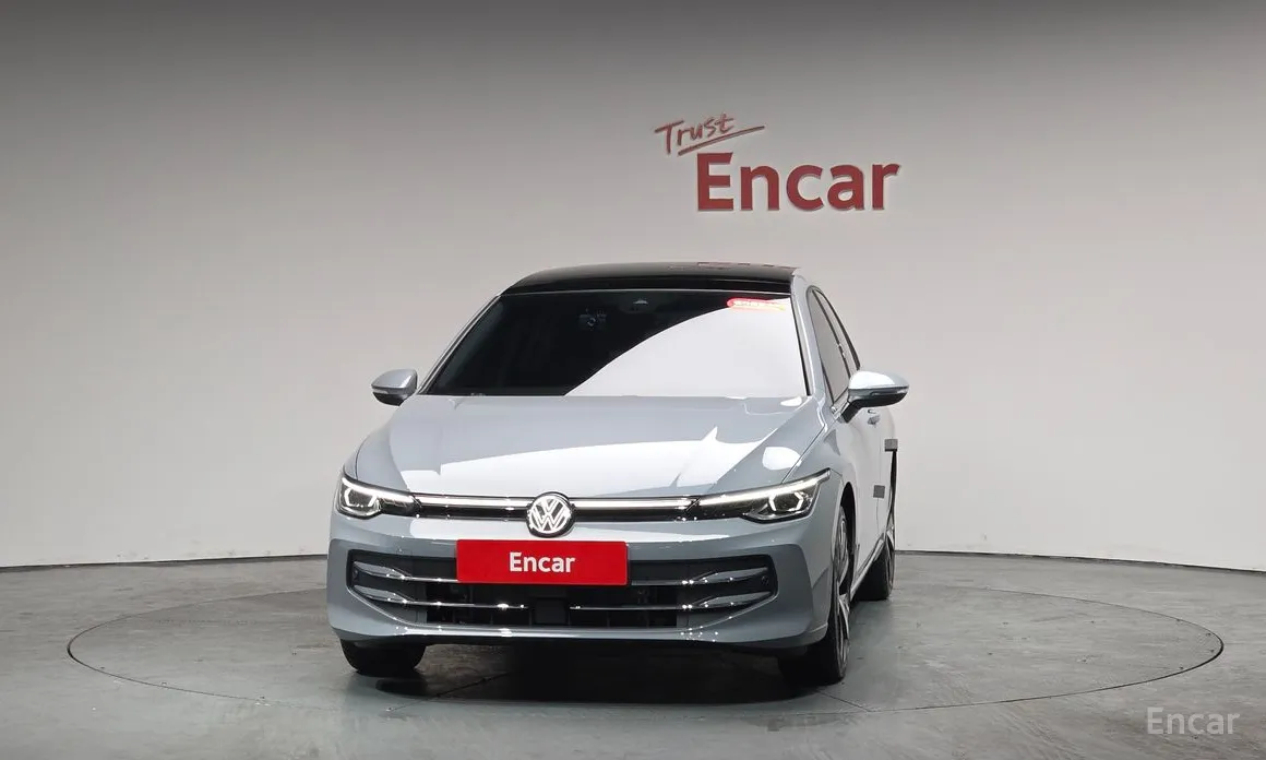 Фото 3 - Volkswagen Golf