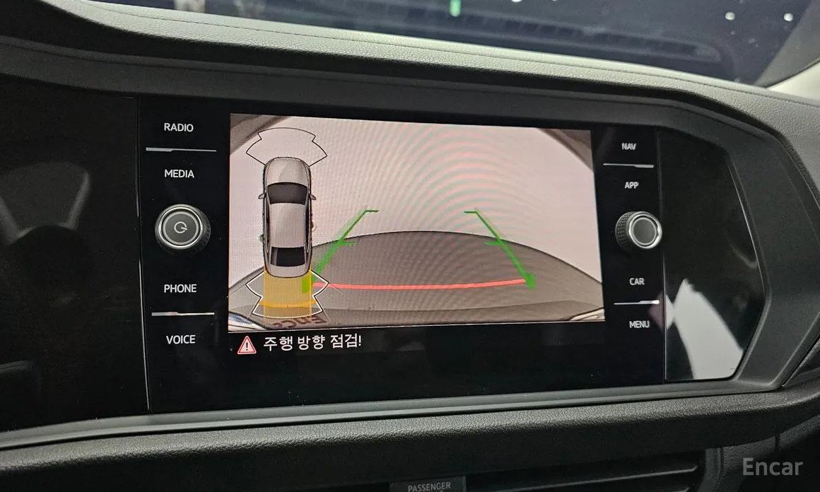 Photo 15 - Volkswagen Jetta