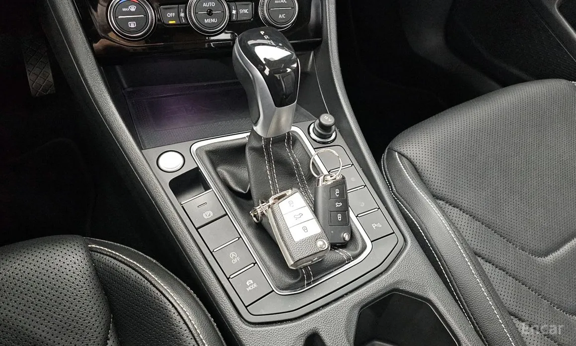 Photo 9 - Volkswagen Jetta