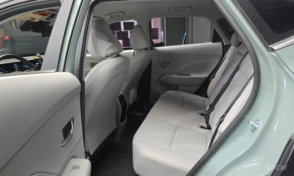 Фото 13 - Hyundai Kona