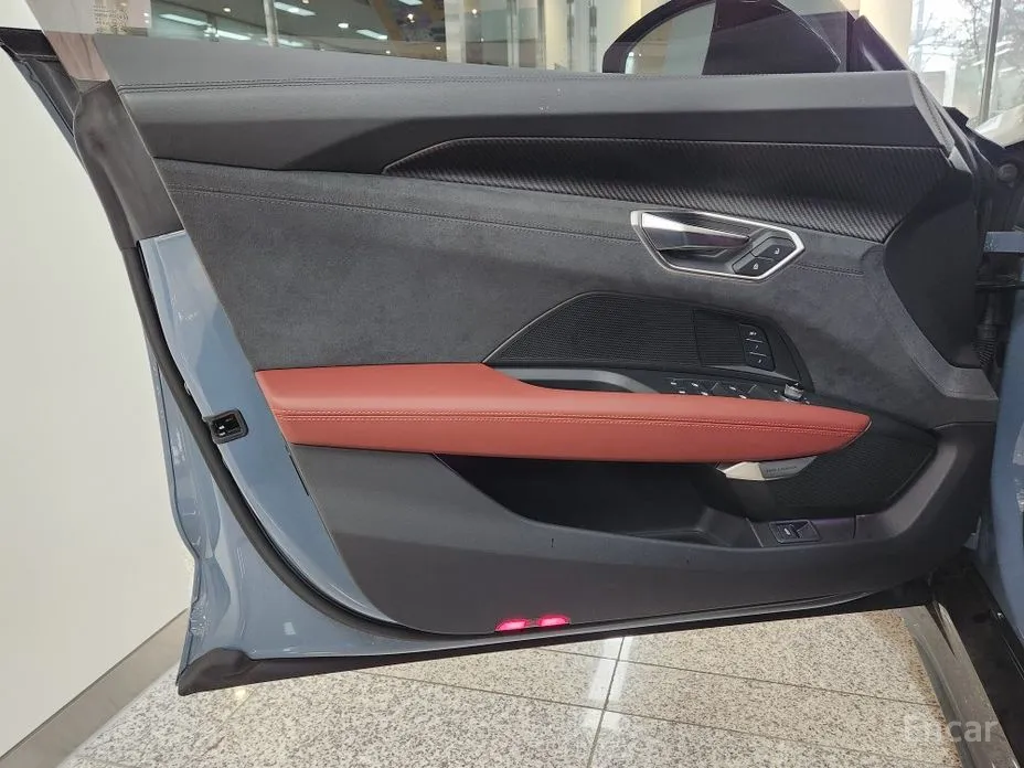 Фото 11 - Audi e-tron GT