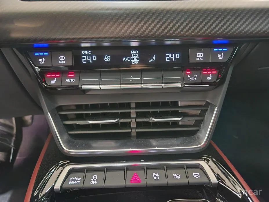 Фото 13 - Audi e-tron GT