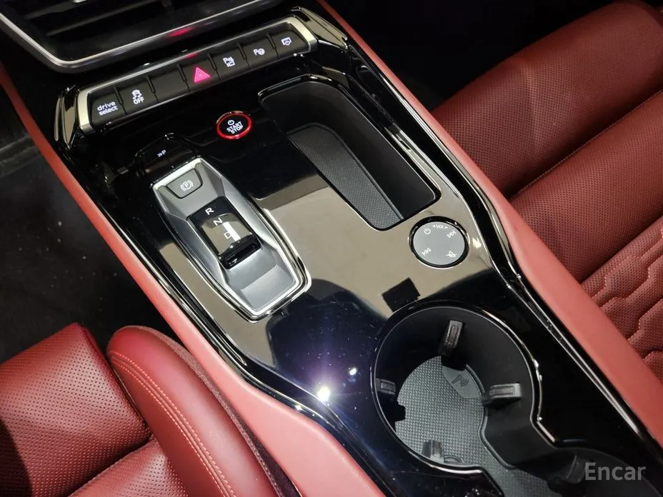 Фото 9 - Audi e-tron GT