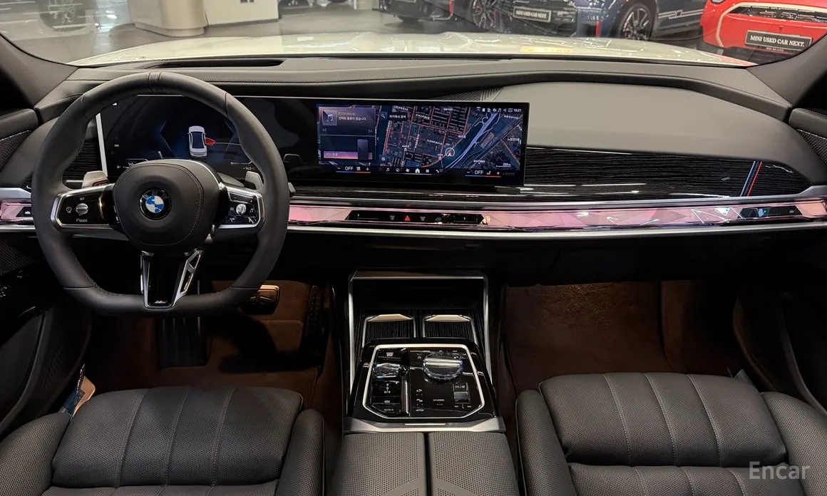 Фото 7 - BMW 7 Series