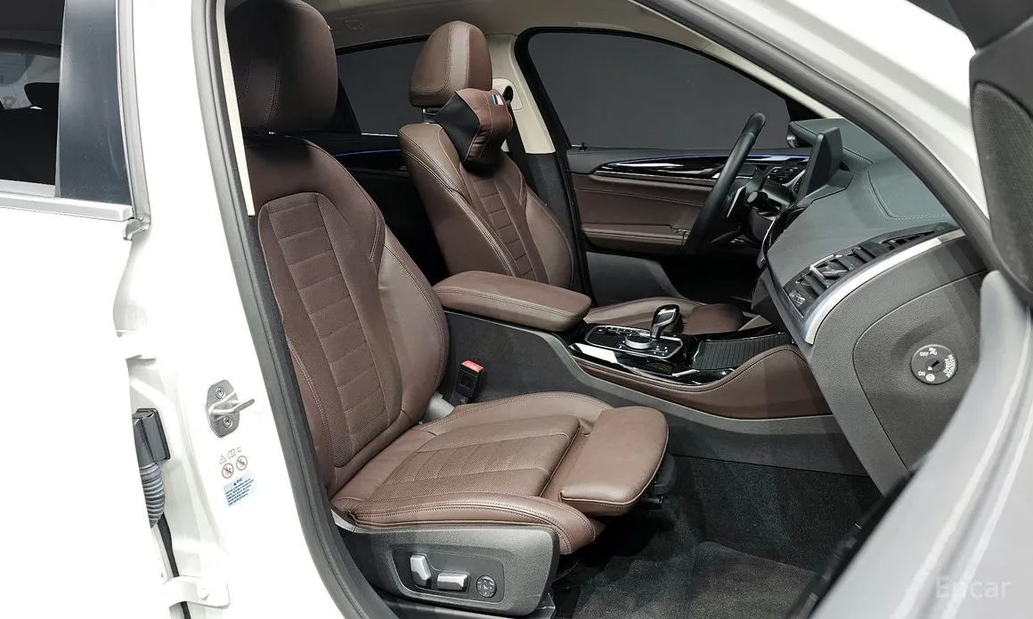Photo 10 - BMW X4