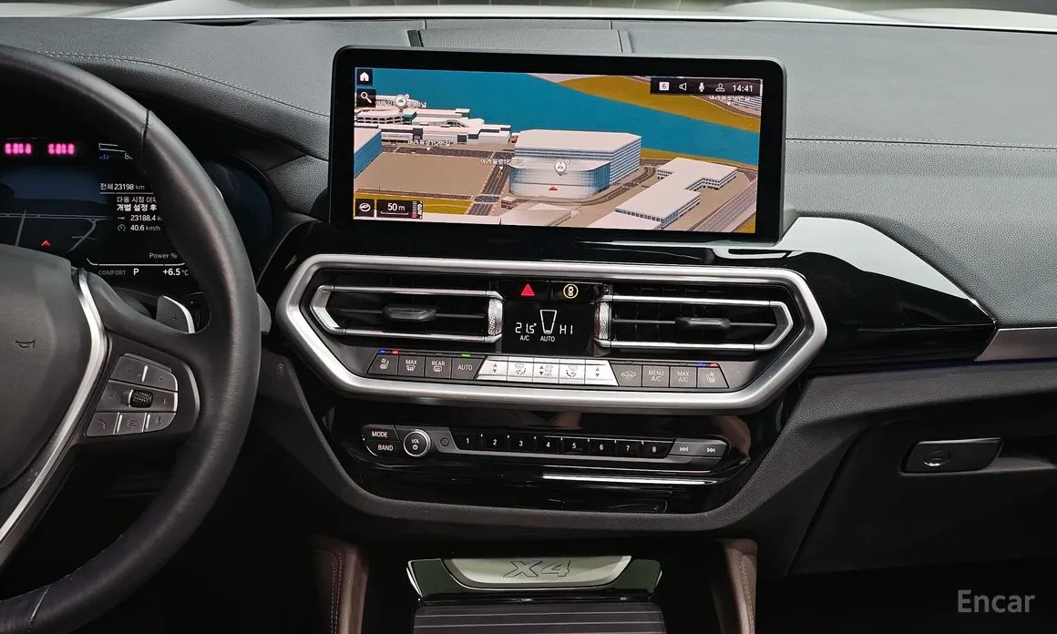 Photo 15 - BMW X4