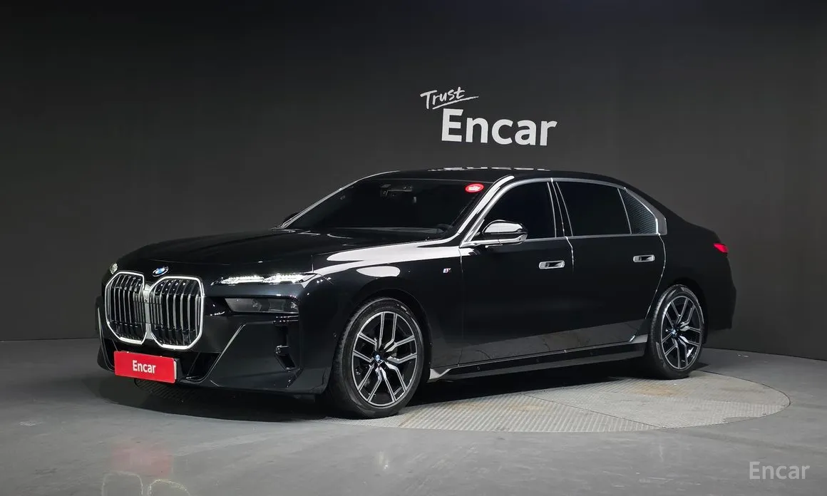 Фото 1 - BMW 7 Series