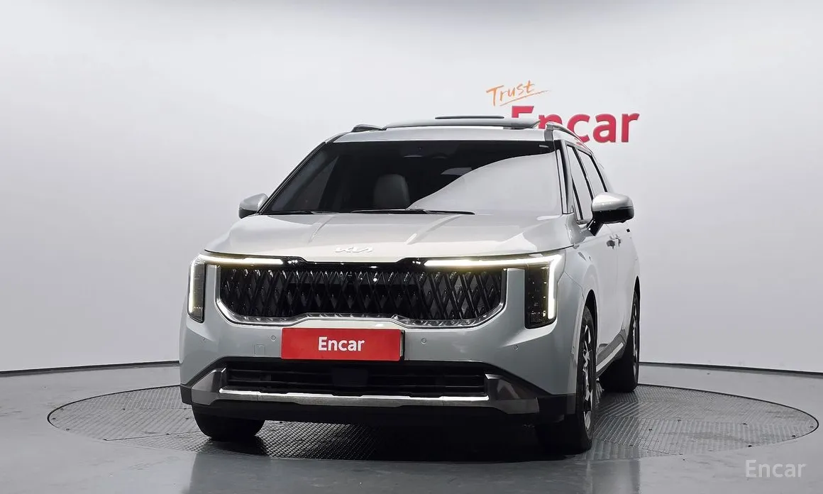 Фото 3 - Kia Carnival