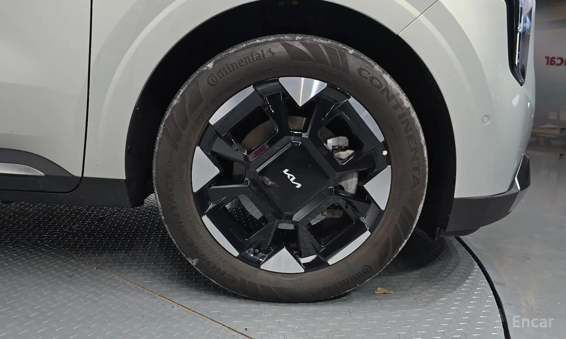 Фото 5 - Kia Carnival