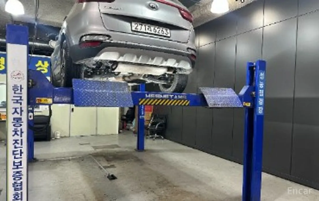 Фото 2 - Kia Sportage