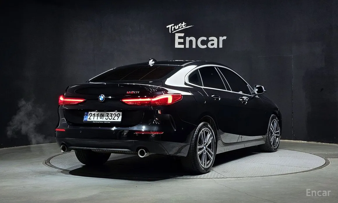 Фото 2 - BMW 2 Series