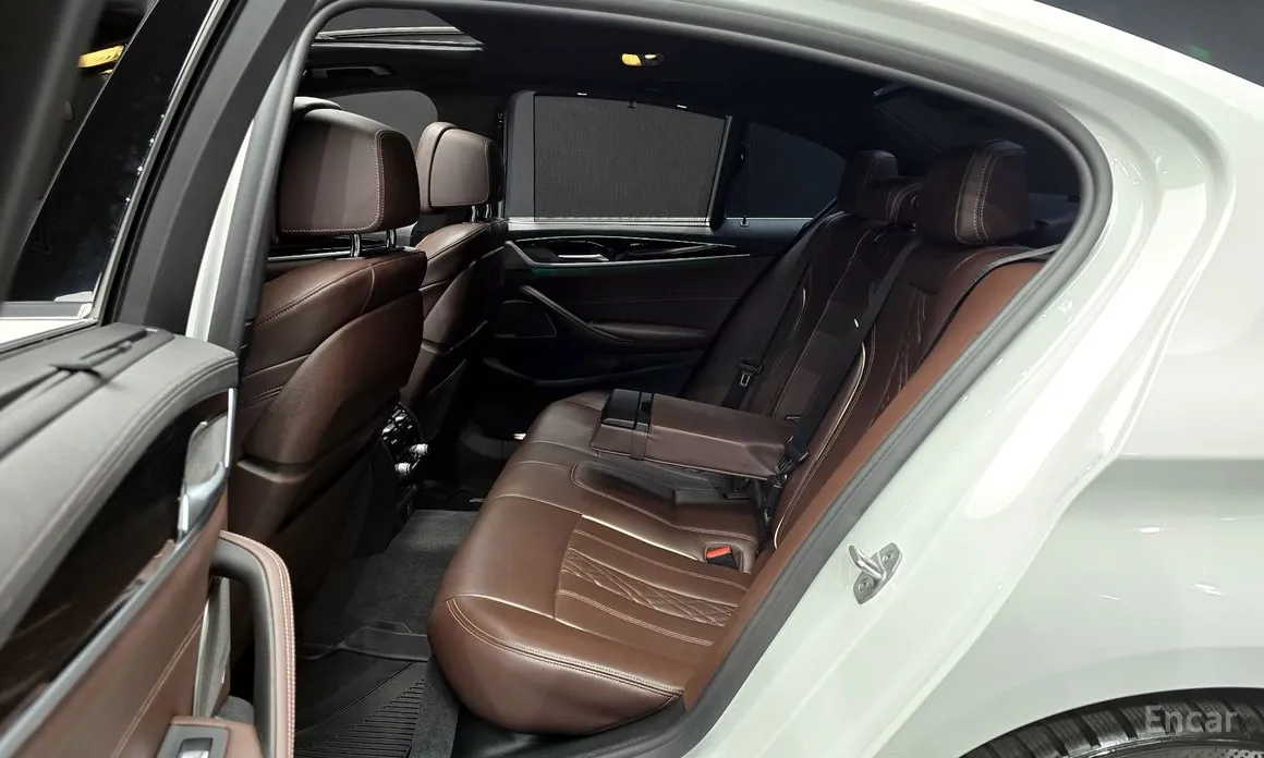 Фото 12 - BMW 5 Series