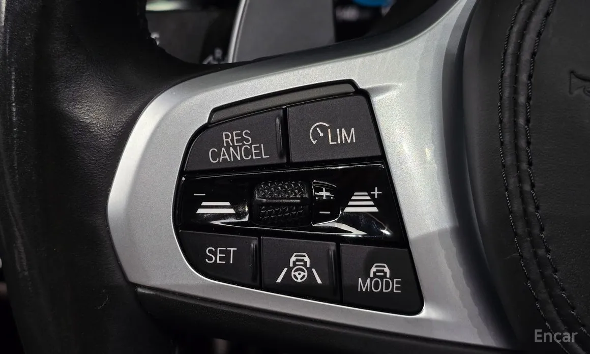 Фото 15 - BMW 5 Series