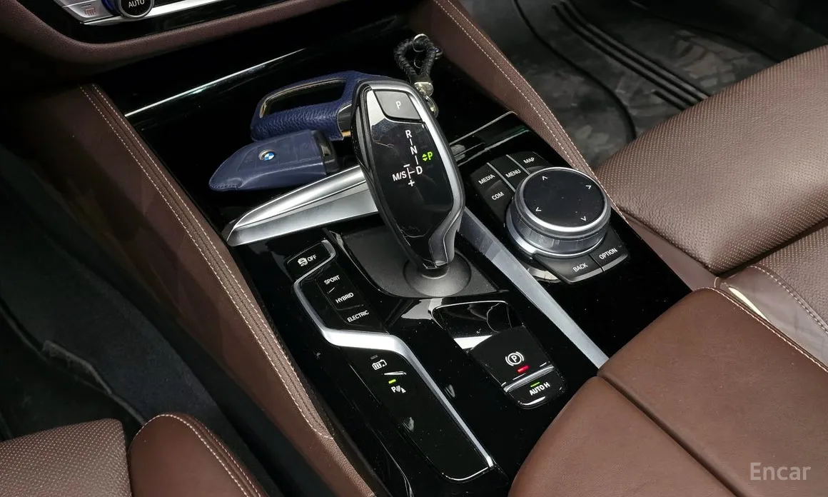 Фото 9 - BMW 5 Series