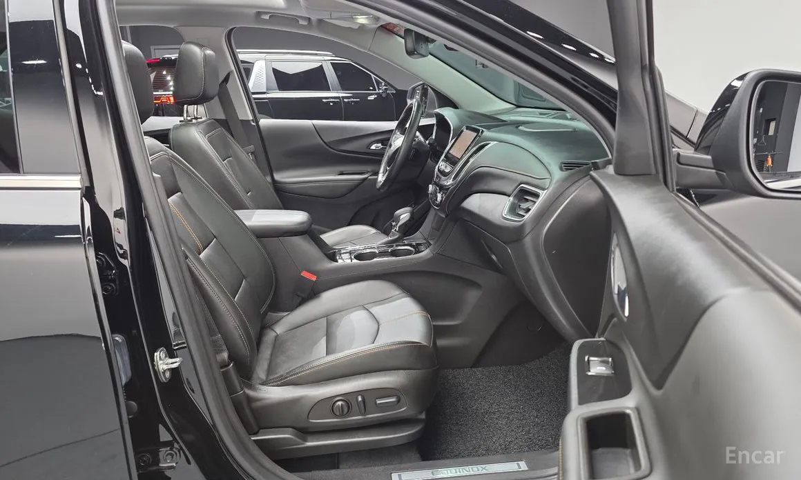 Фото 10 - Chevrolet Equinox