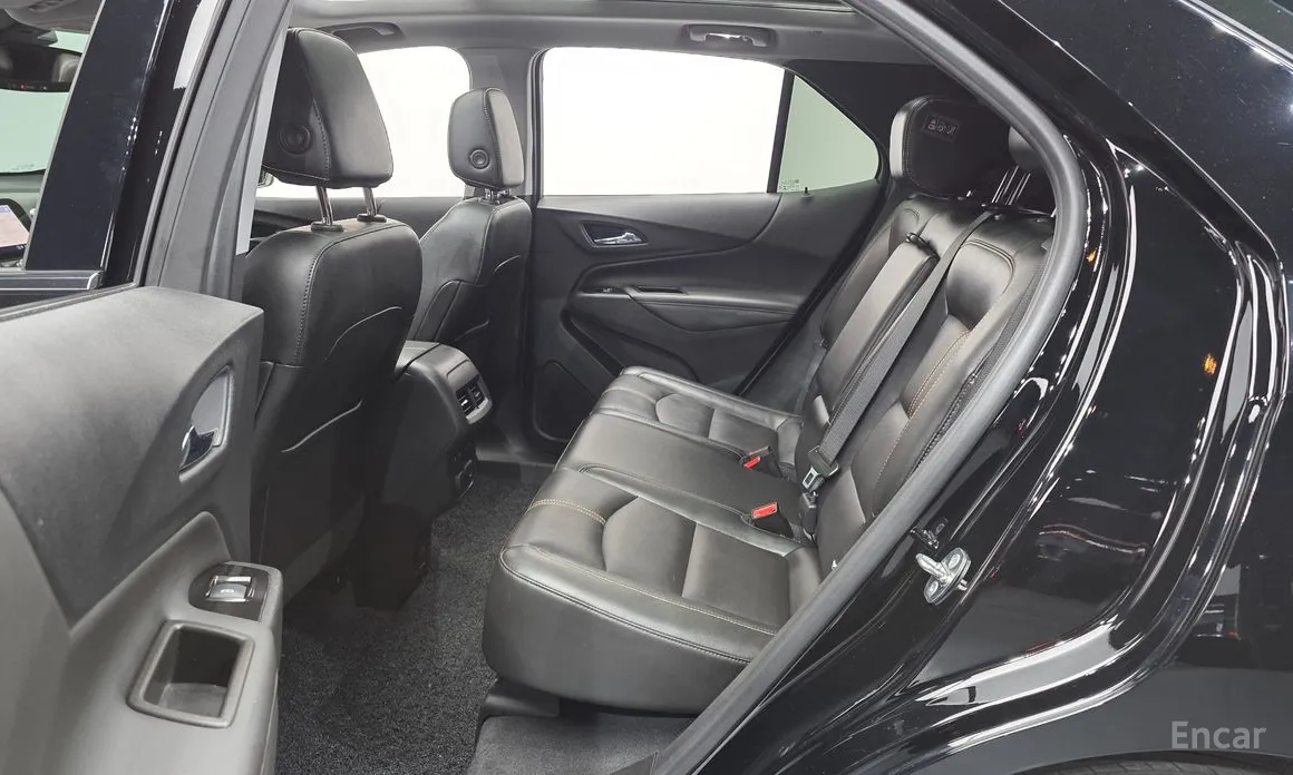 Фото 12 - Chevrolet Equinox