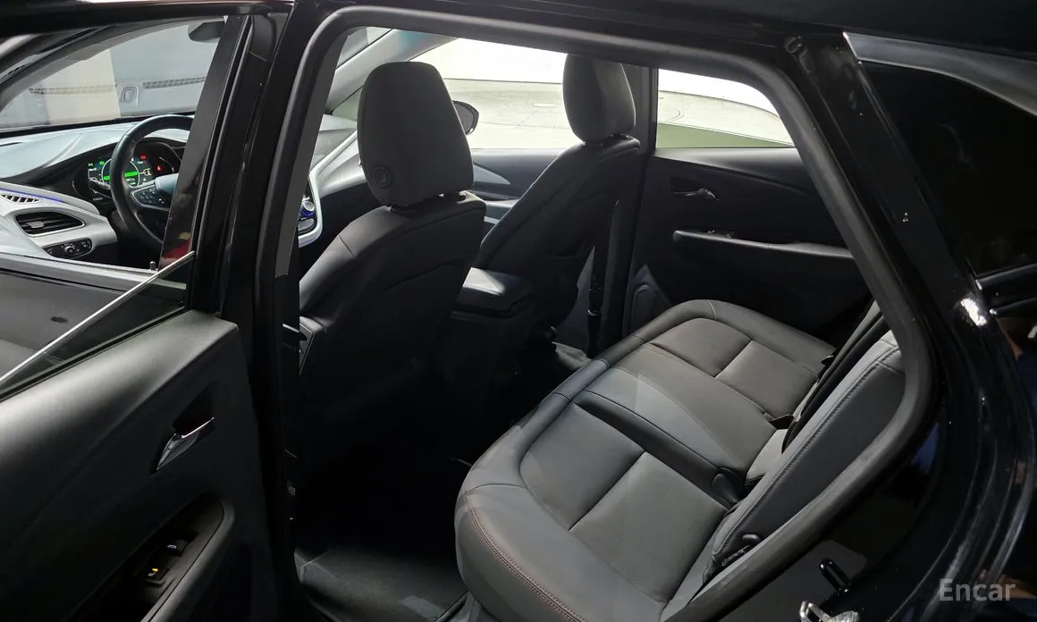 Фото 11 - Chevrolet Bolt EV