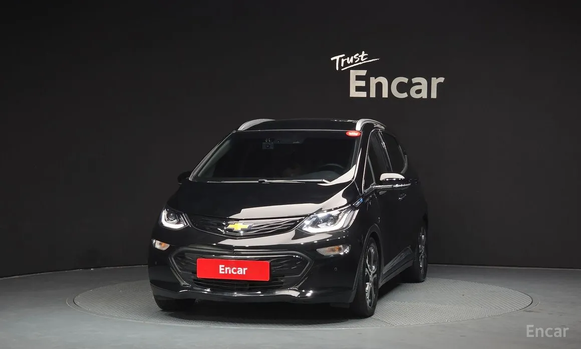 Фото 3 - Chevrolet Bolt EV