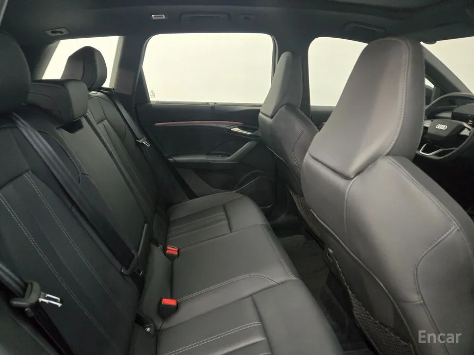 Фото 11 - Audi Q6 e-tron