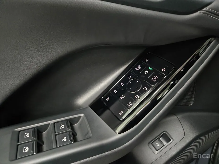 Фото 15 - Audi Q6 e-tron