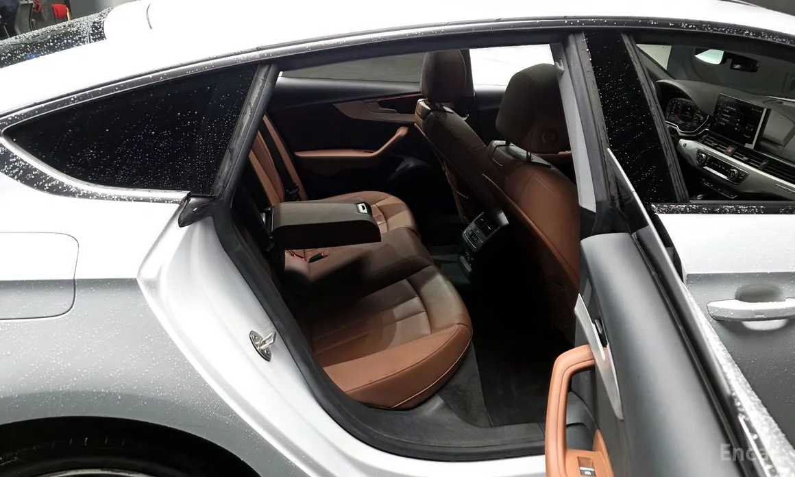 Фото 12 - Audi A5