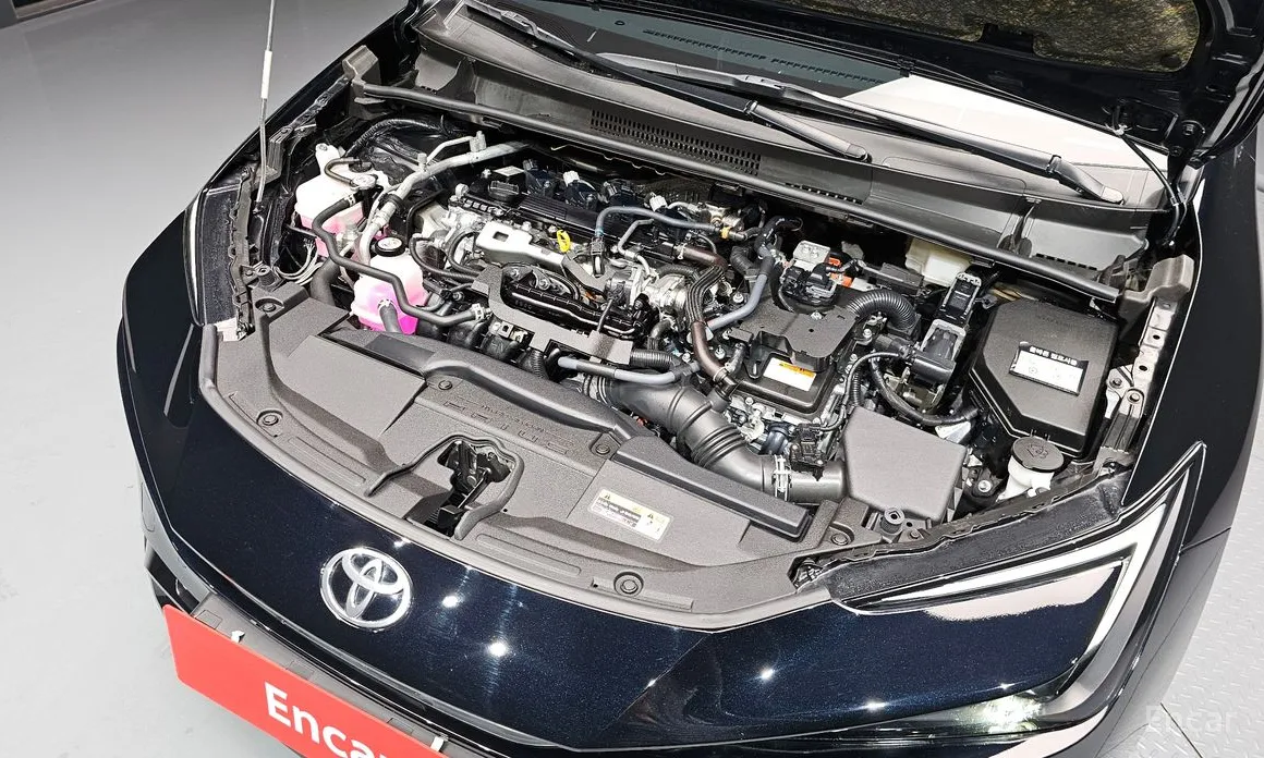 Фото 6 - Toyota Prius