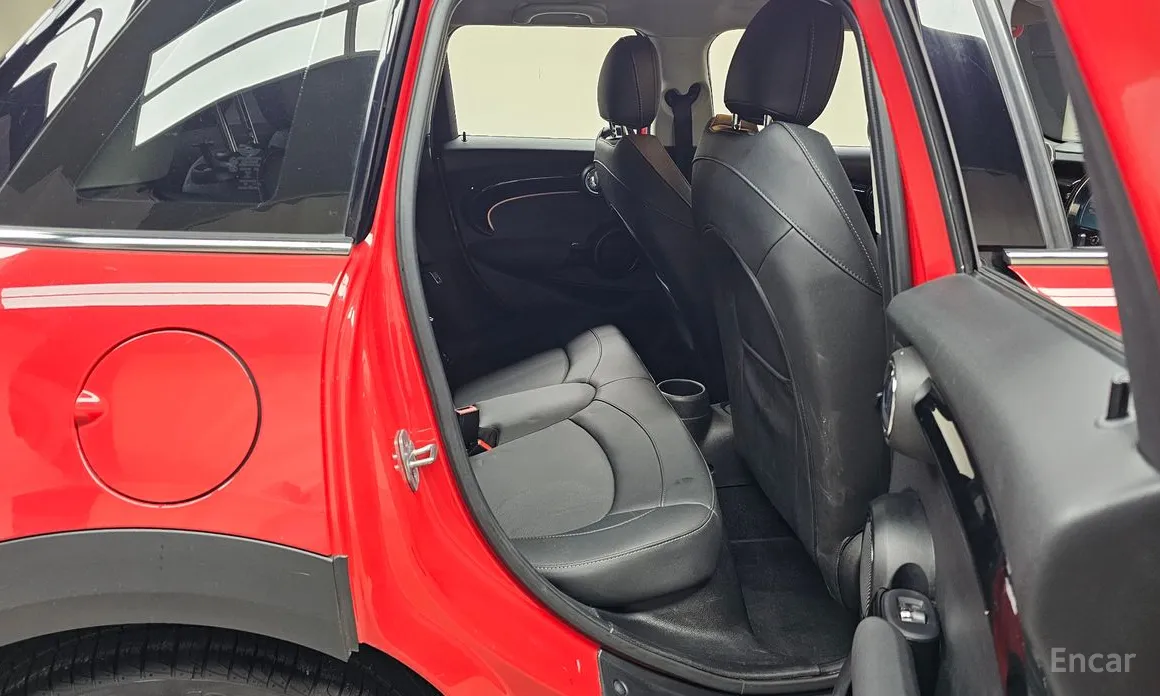 Фото 12 - Mini Cooper