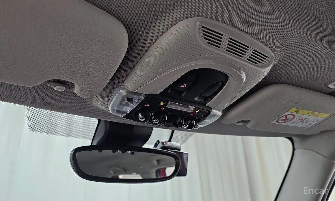 Фото 19 - Mini Cooper