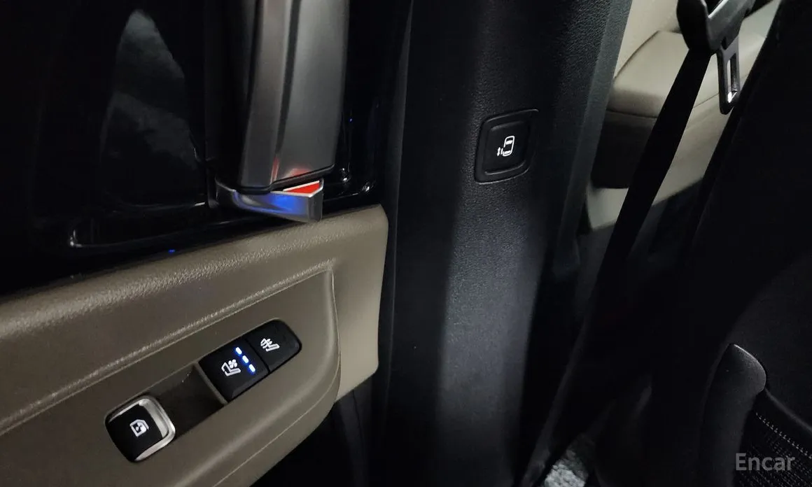 Фото 19 - Kia Carnival