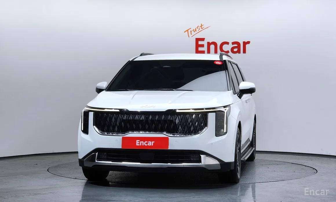 Фото 3 - Kia Carnival