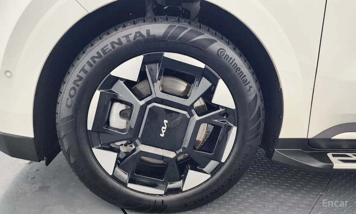 Фото 5 - Kia Carnival